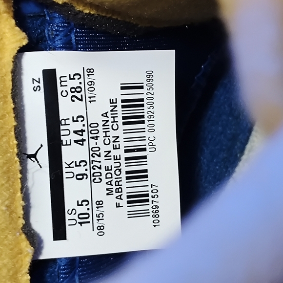 Jordan Retro 5 Laney Varsity M 10.5 - Picture 3 of 8